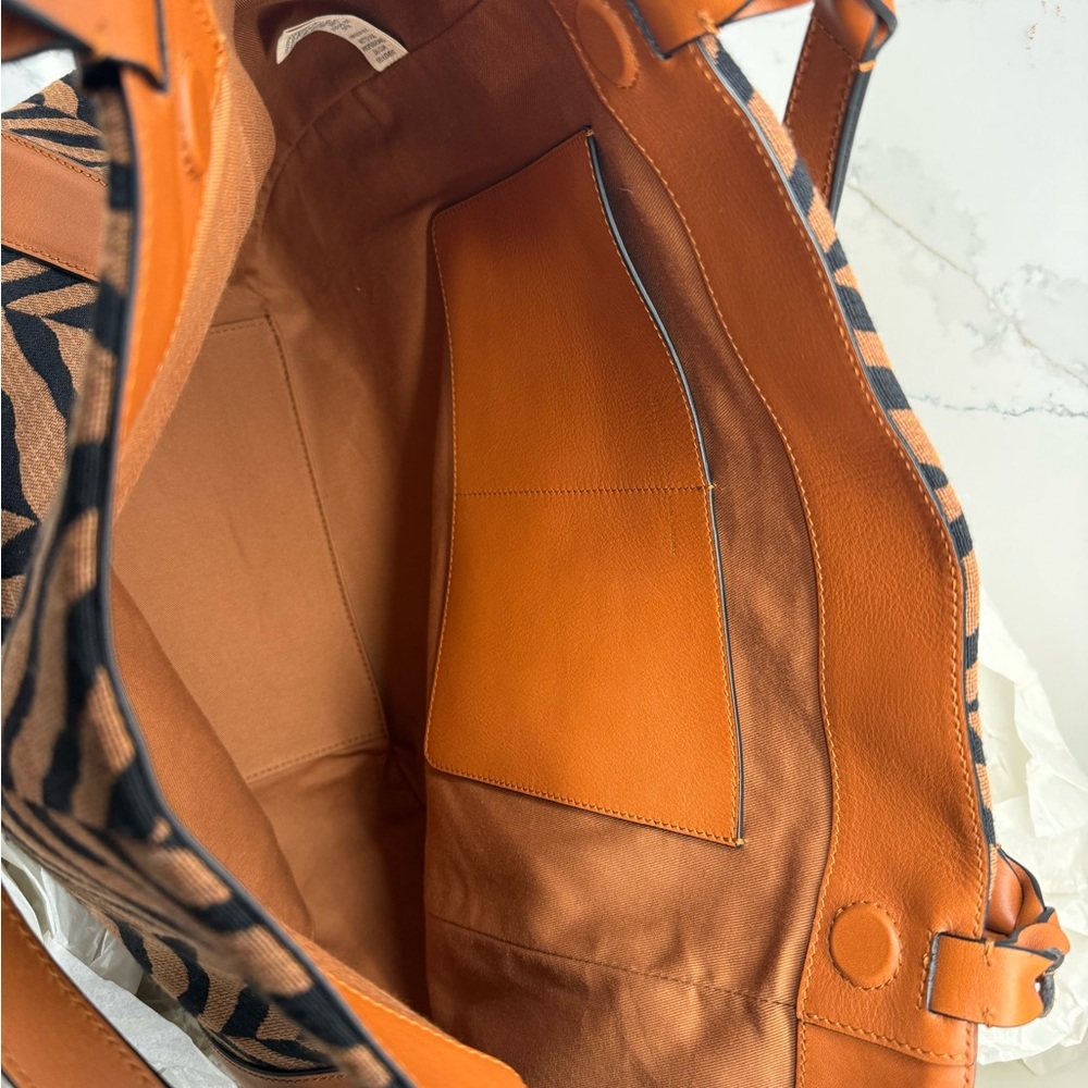 Ulla Johnson Albers Tiger Canvas Tote Bag - Picture 13 of 16